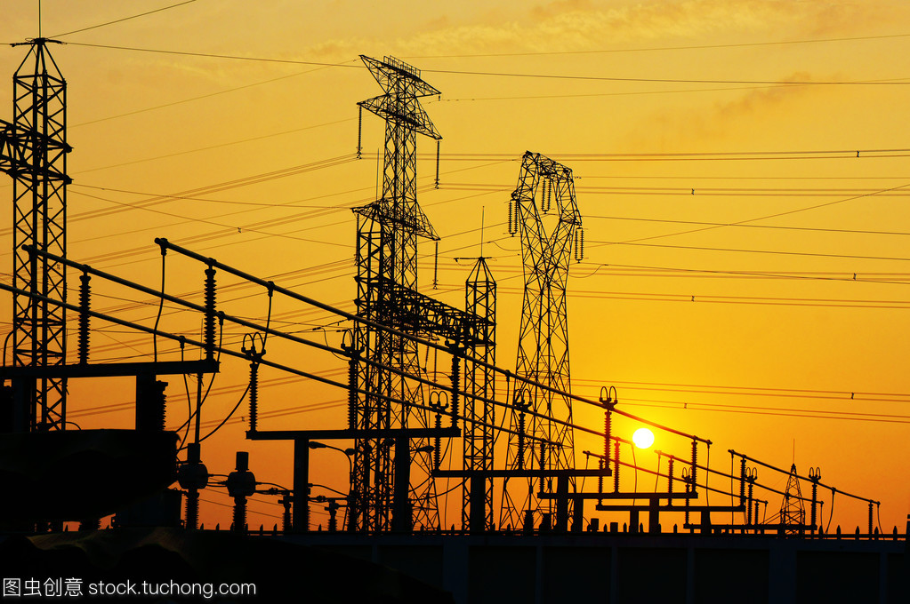 日出下的守护者 电力网络变压器站与电缆附件